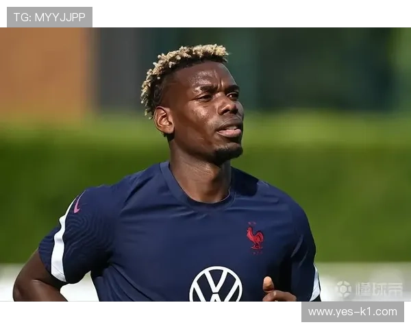 博格巴与德布劳内在组织核心角色下出现球权分配与推进路径分化