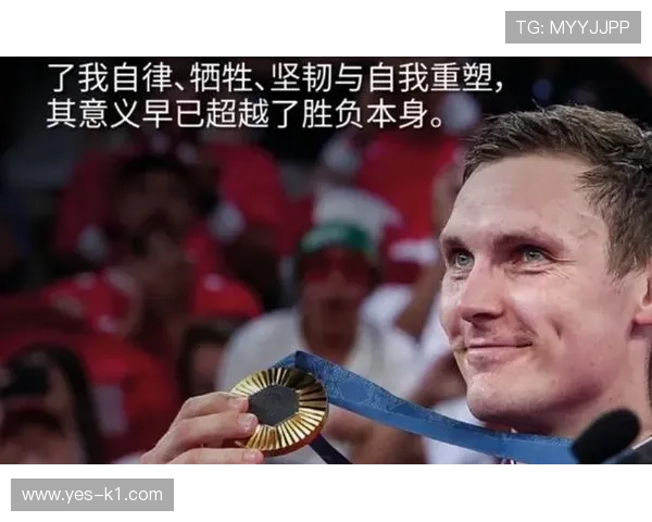 安赛龙每天吃牛排配蛋白粉，自律到让人怀疑他是不是偷偷活在健身房